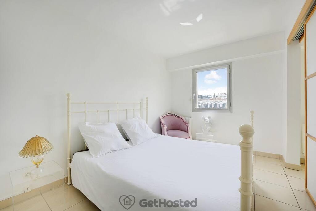 Eiffel Tower View - Charming Artist Flat - Gethosted Appartement Parijs