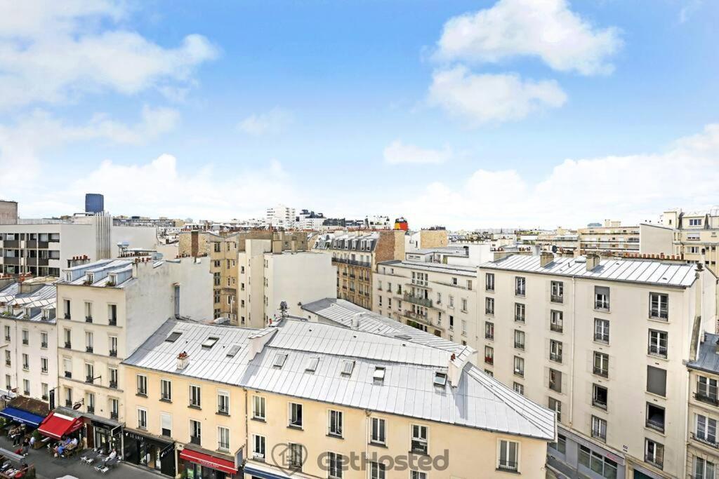Eiffel Tower View - Charming Artist Flat - Gethosted * Parijs