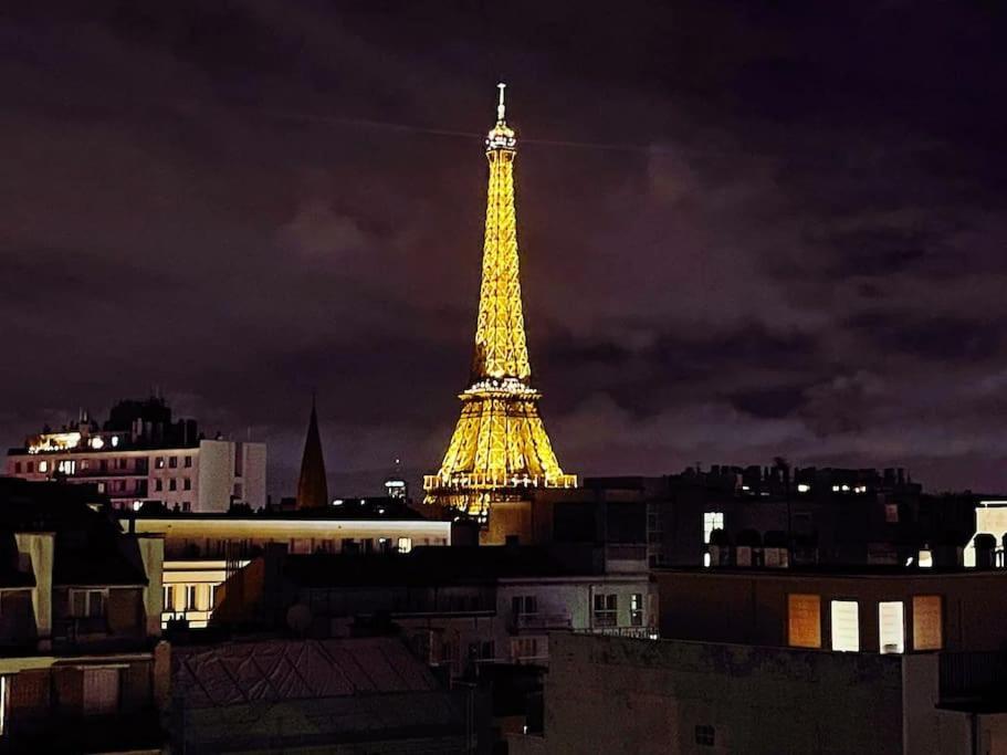 Eiffel Tower View - Charming Artist Flat - Gethosted Appartement Parijs